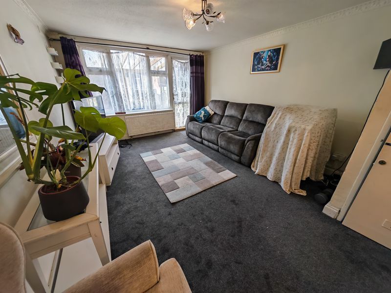 Property photo 2 of 10 Photo 8