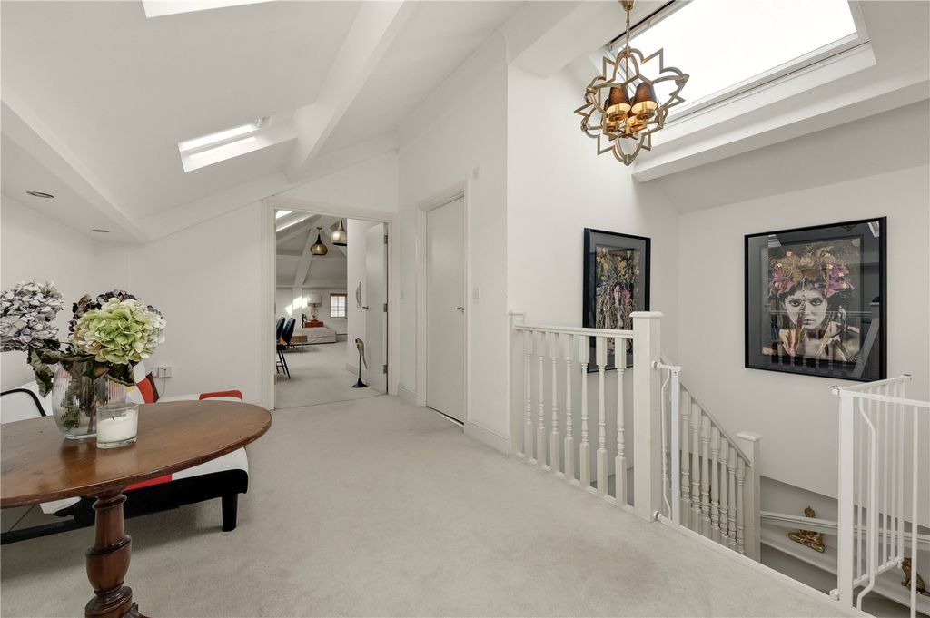 Property photo 2 of 14 Picture No. 22
