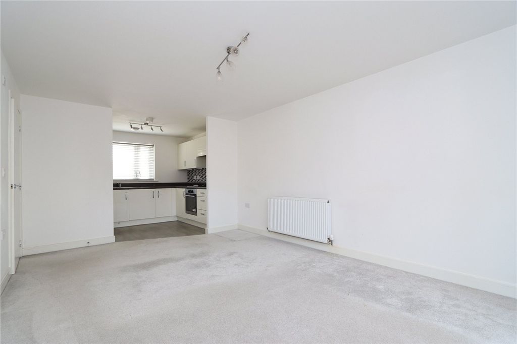 Property photo 3 of 13 Picture No. 17