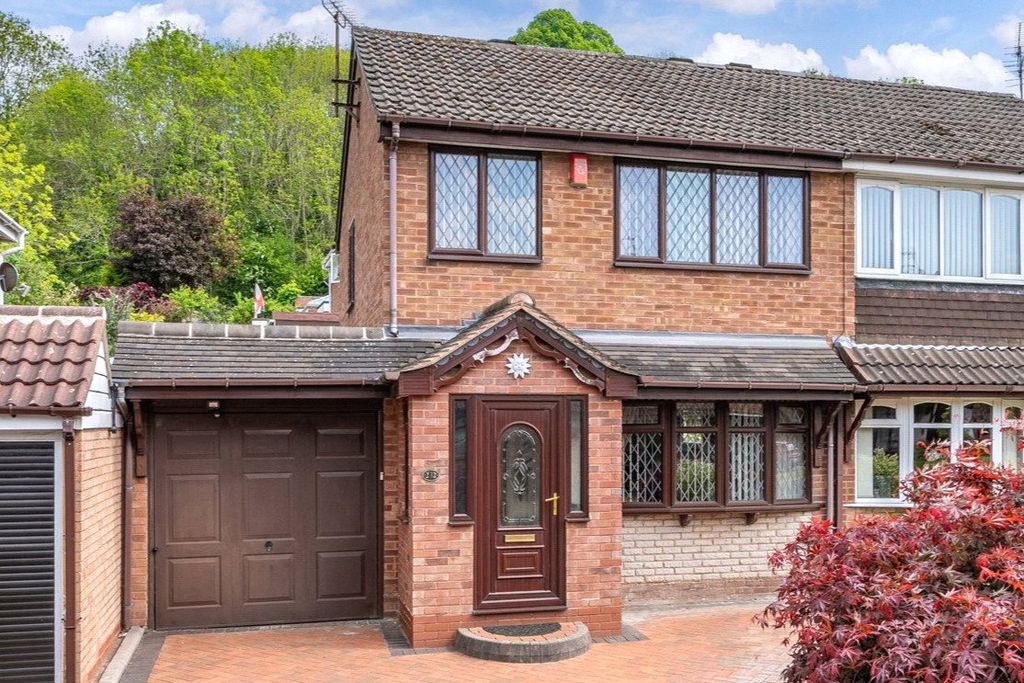 Property photo 1 of 28 Picture No. 37