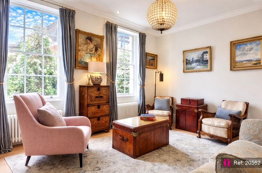 Property photo 3 of 25