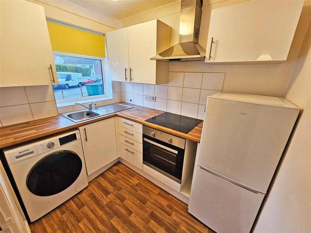 Property photo 2 of 7