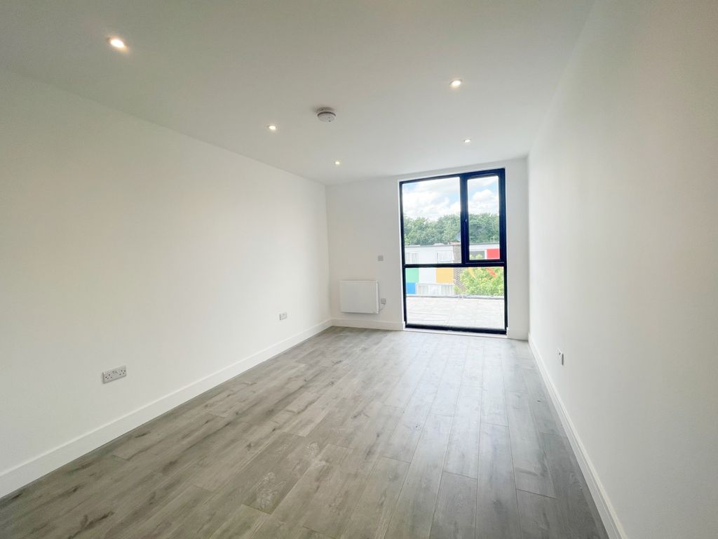 Property photo 2 of 5 Bedroom 1