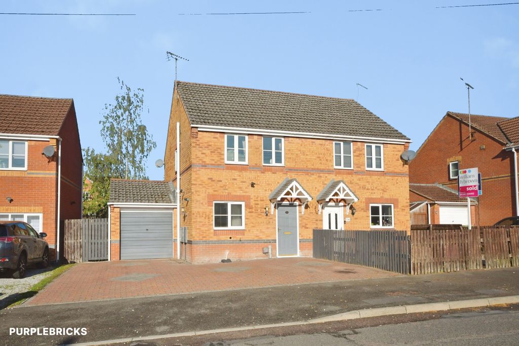 Property photo 1 of 21