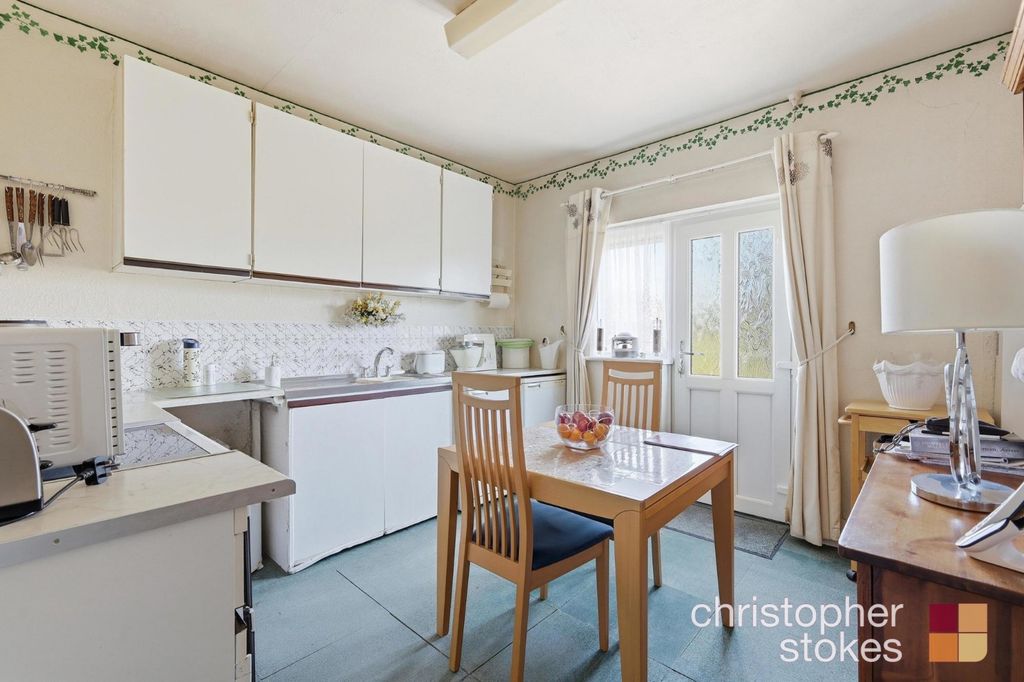 Property photo 3 of 16 5173403
