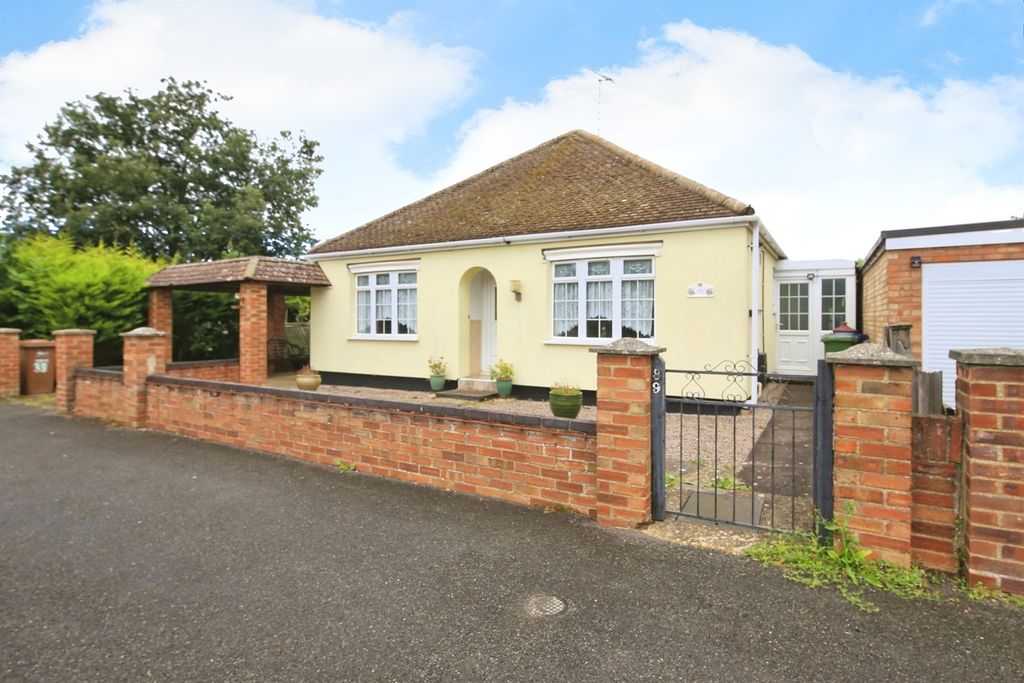 Property photo 1 of 16