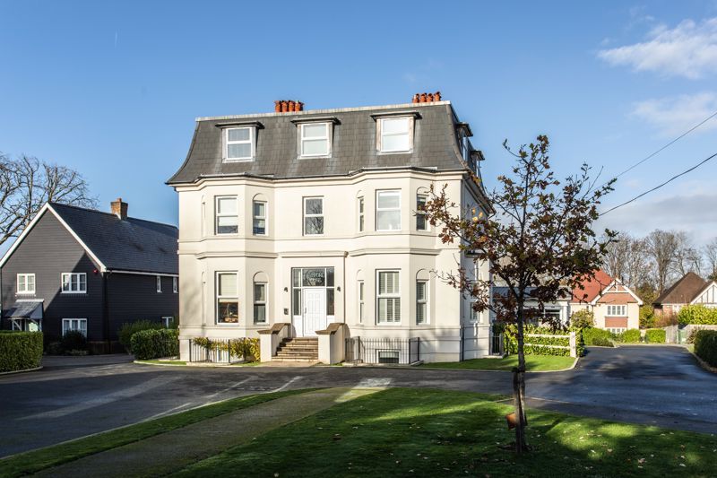 Property photo 1 of 21 Photo 2