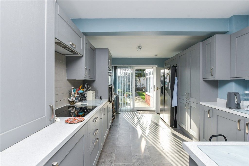 Property photo 1 of 16 Kitchen