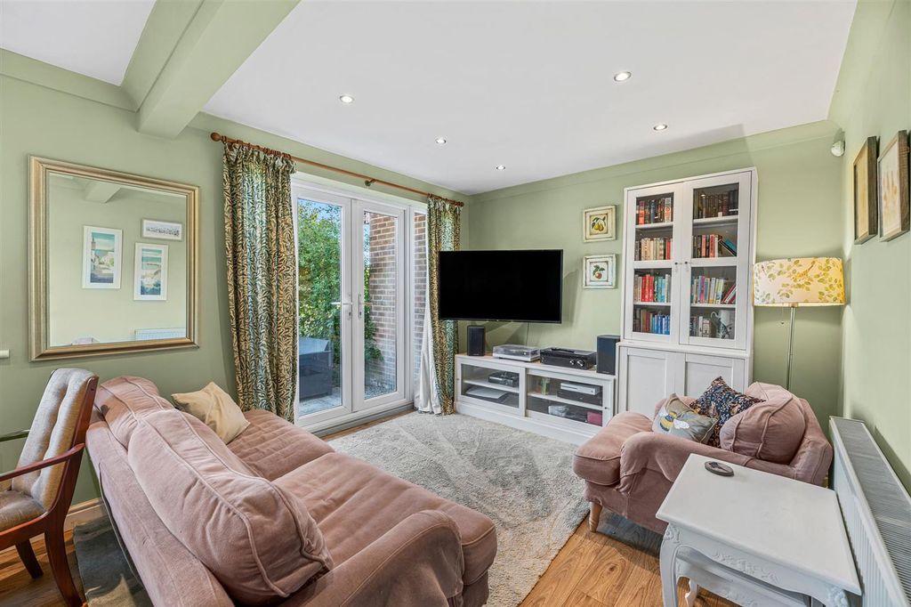 Property photo 3 of 19 Family Room