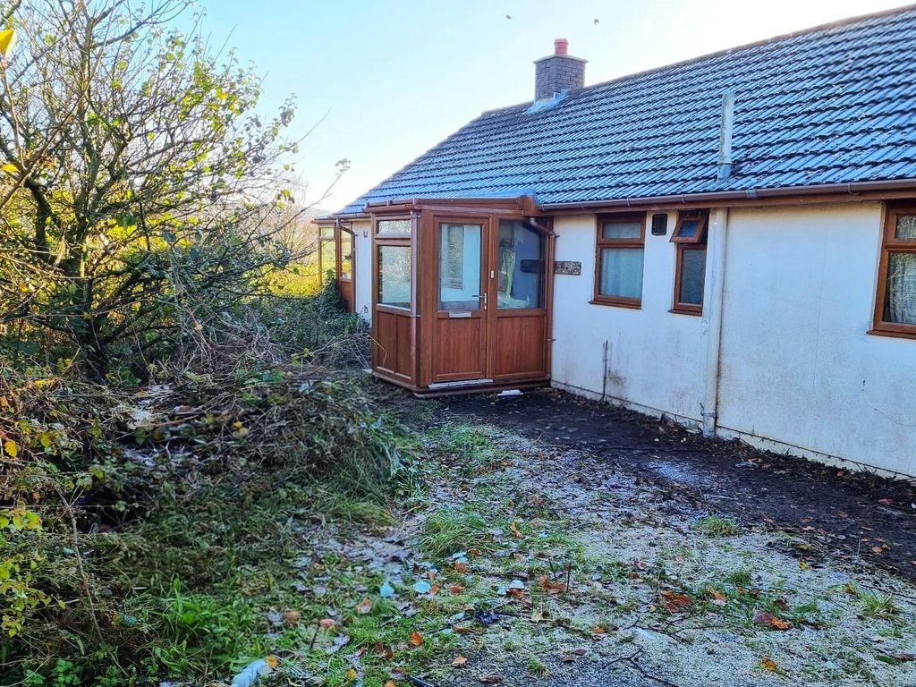 Property photo 2 of 19 Picture No. 10