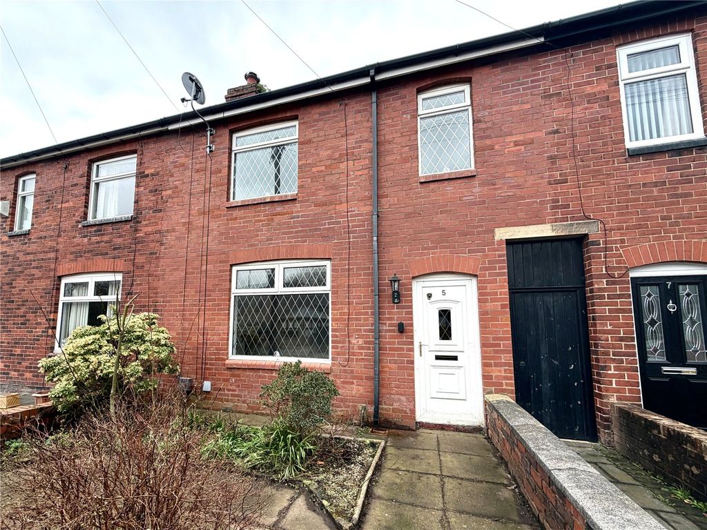 Property photo 1 of 10 External