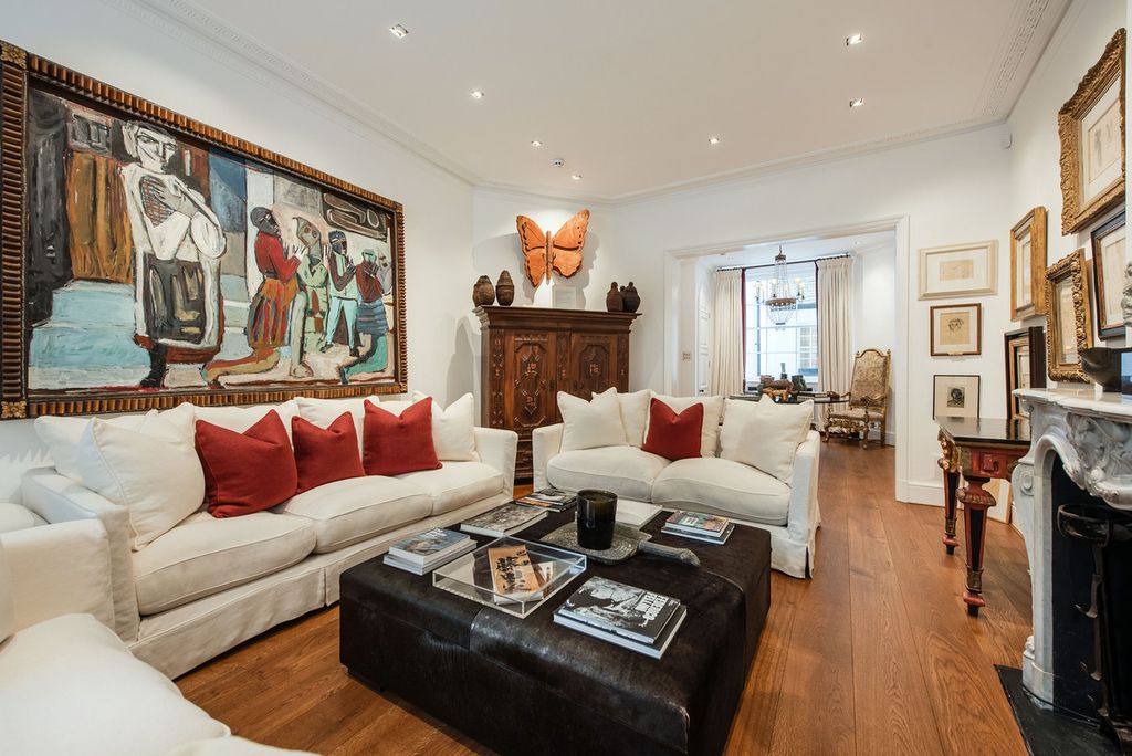 Property photo 2 of 14