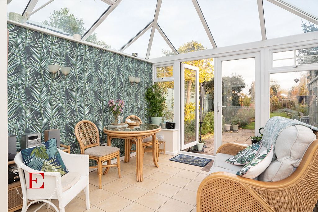 Property photo 3 of 19