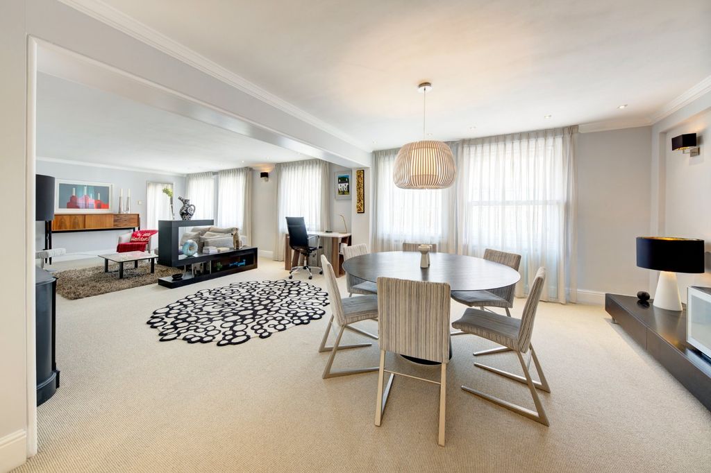 Property photo 1 of 15 Reception Room