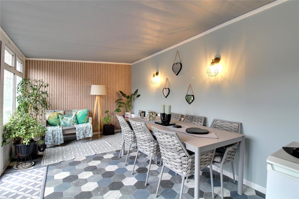 Property photo 3 of 18 Picture No. 20