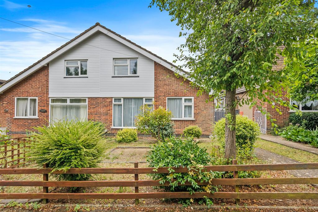 Property photo 1 of 20