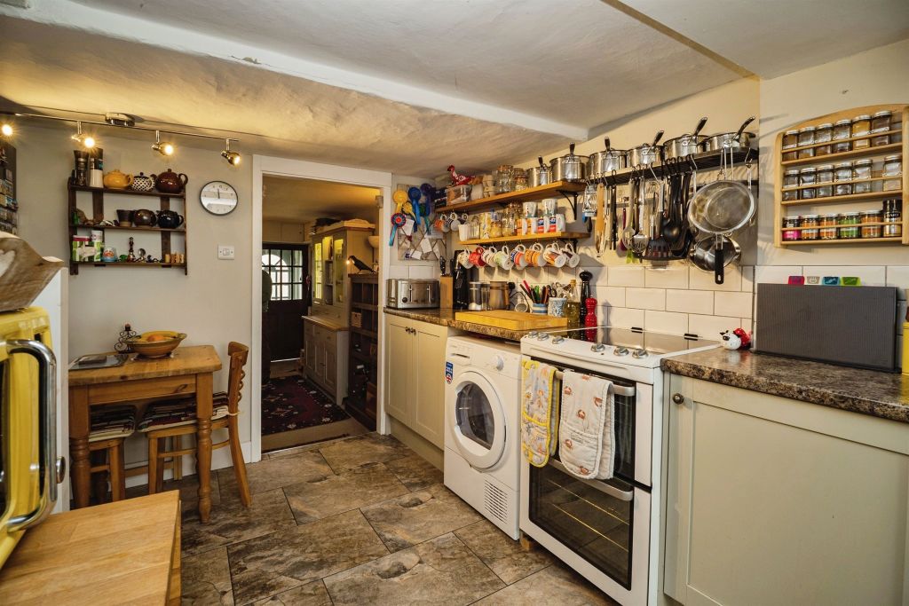 Property photo 3 of 17
