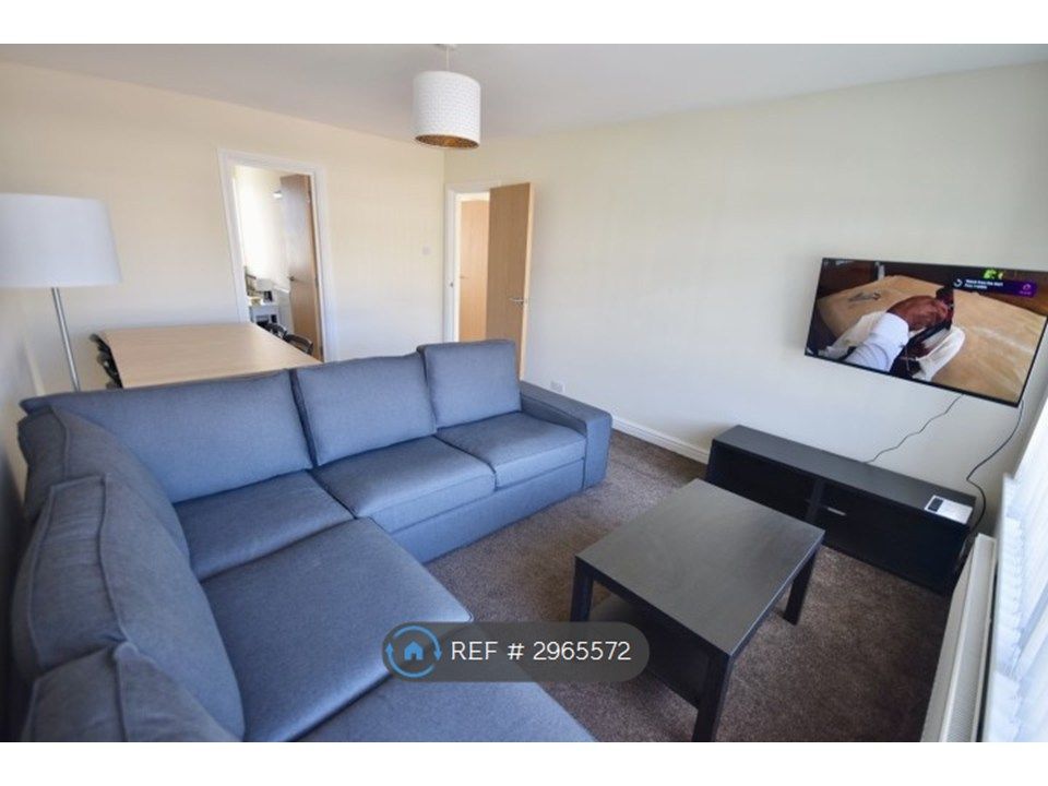 Property photo 2 of 9 Lounge
