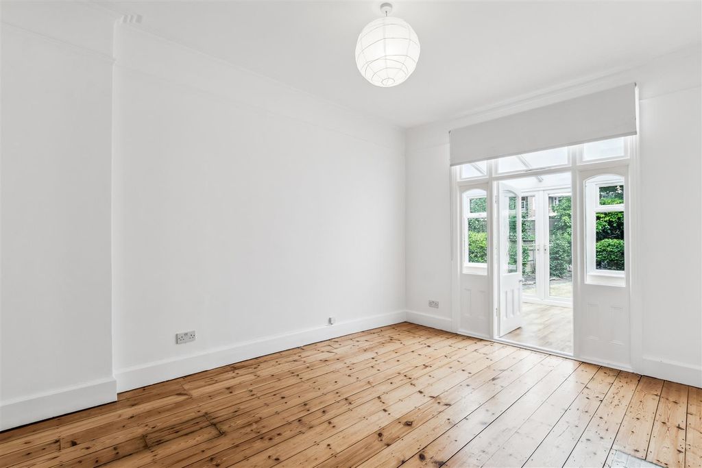 Property photo 2 of 16 15.Jpg