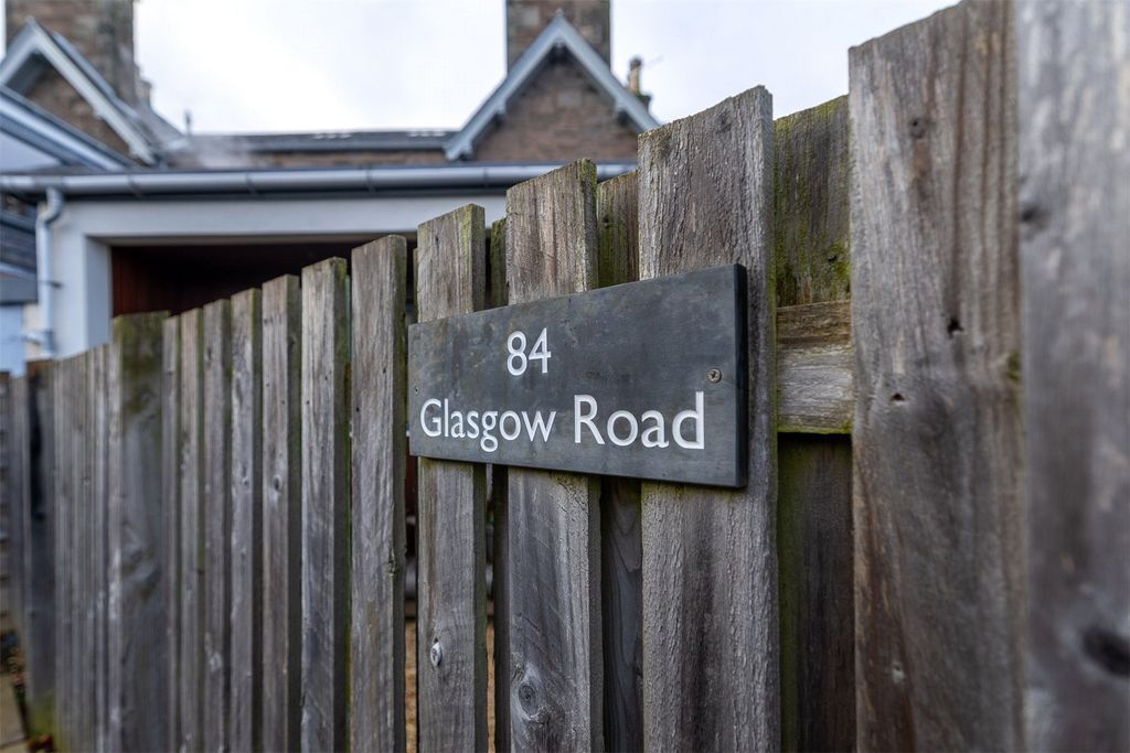 Property photo 2 of 50 Picture No. 42