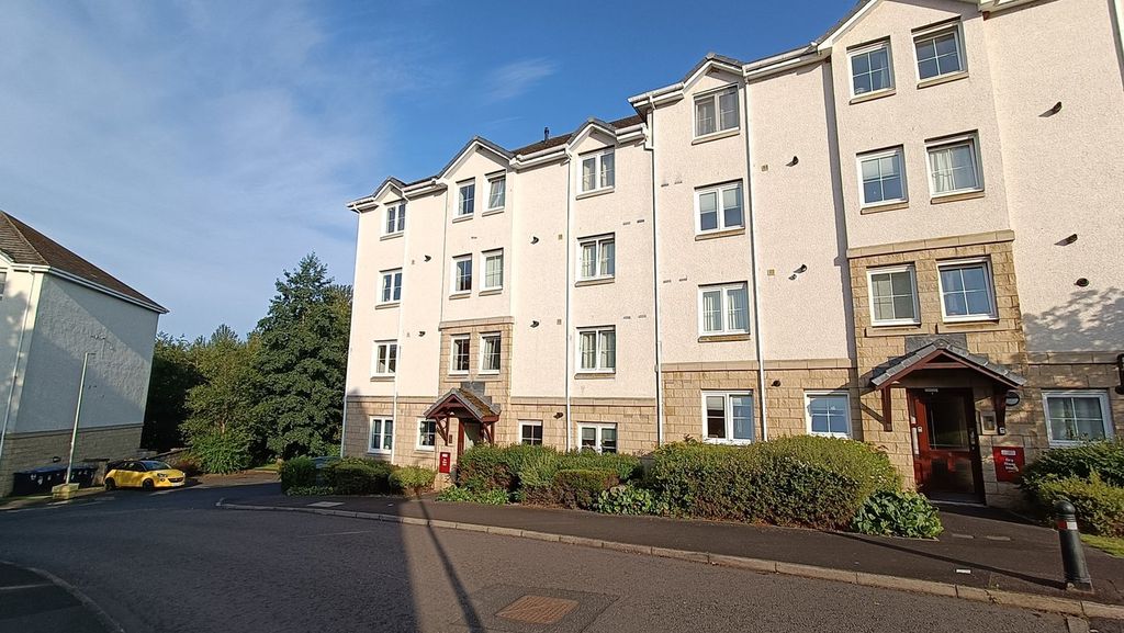 Property photo 2 of 15