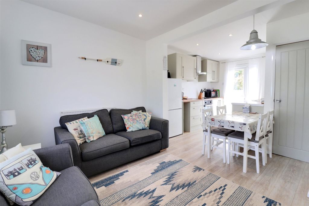 Property photo 2 of 8 Picture No. 02