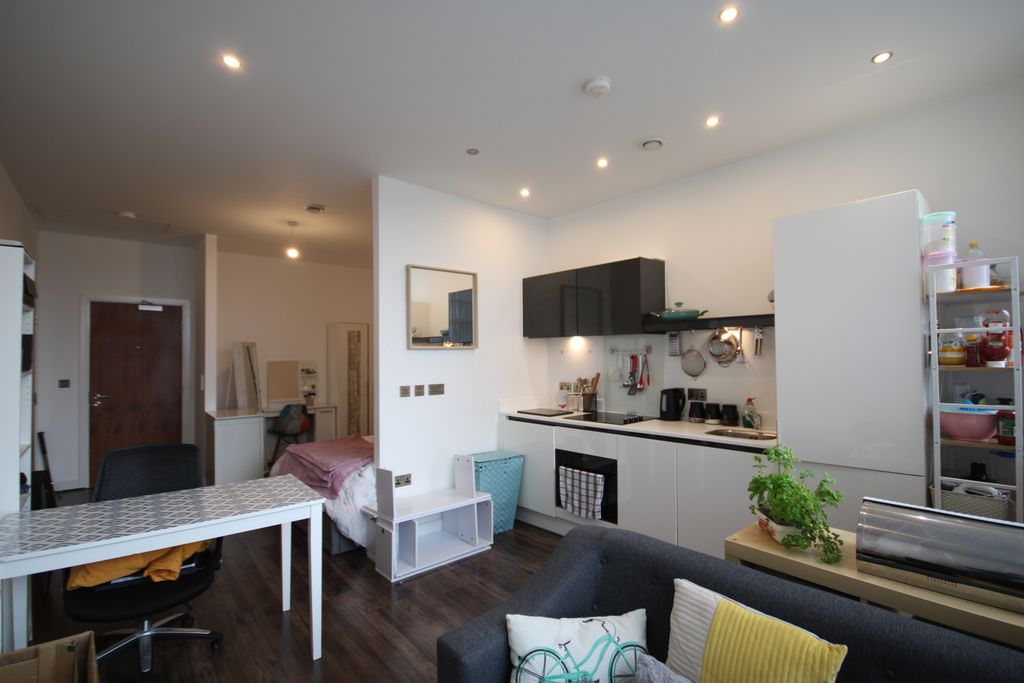 Property photo 3 of 10