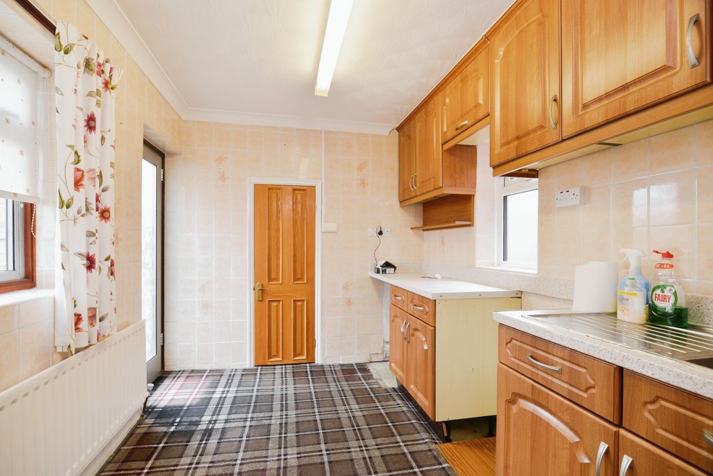 Property photo 3 of 17 Photography