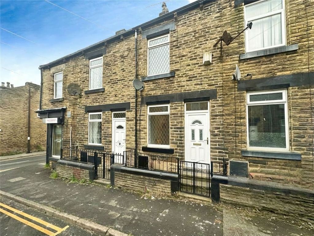 Property photo 1 of 11 Front