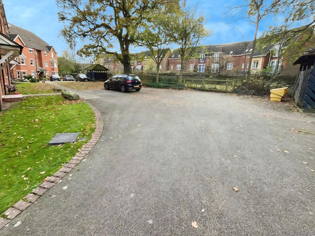 Property photo 2 of 12 F91d118d-1Gd3Rn1Hzu6Qok7Ftkt_1G.Jpg