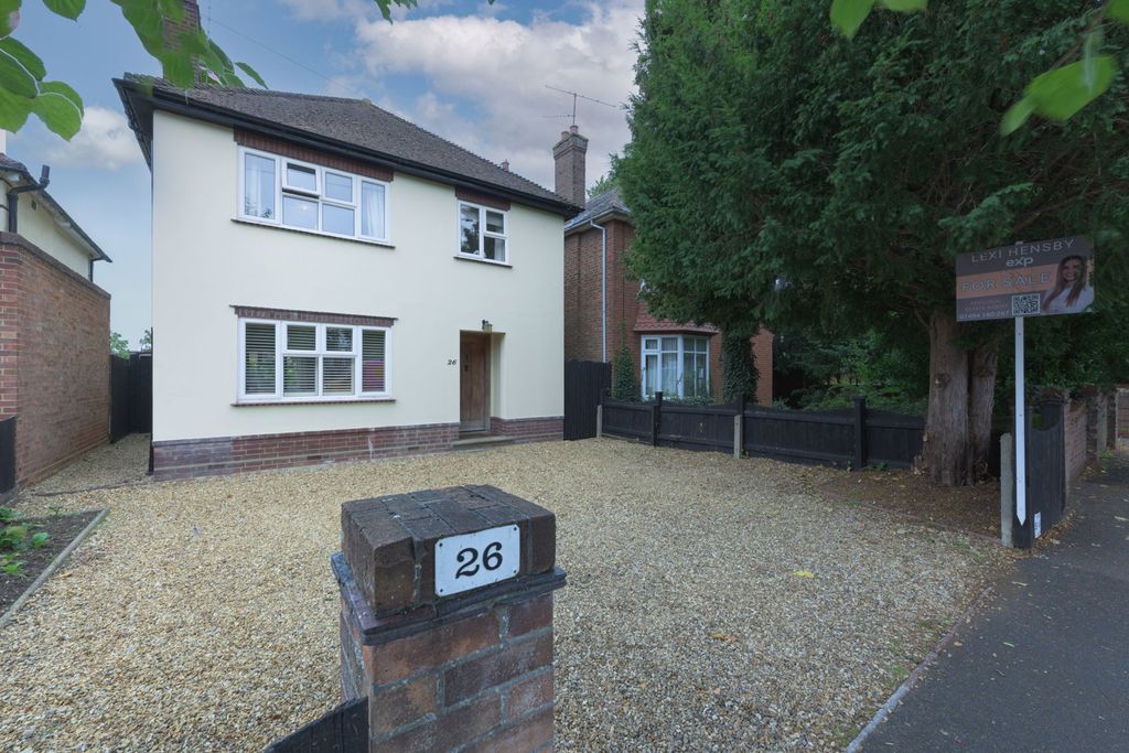 Property photo 2 of 50