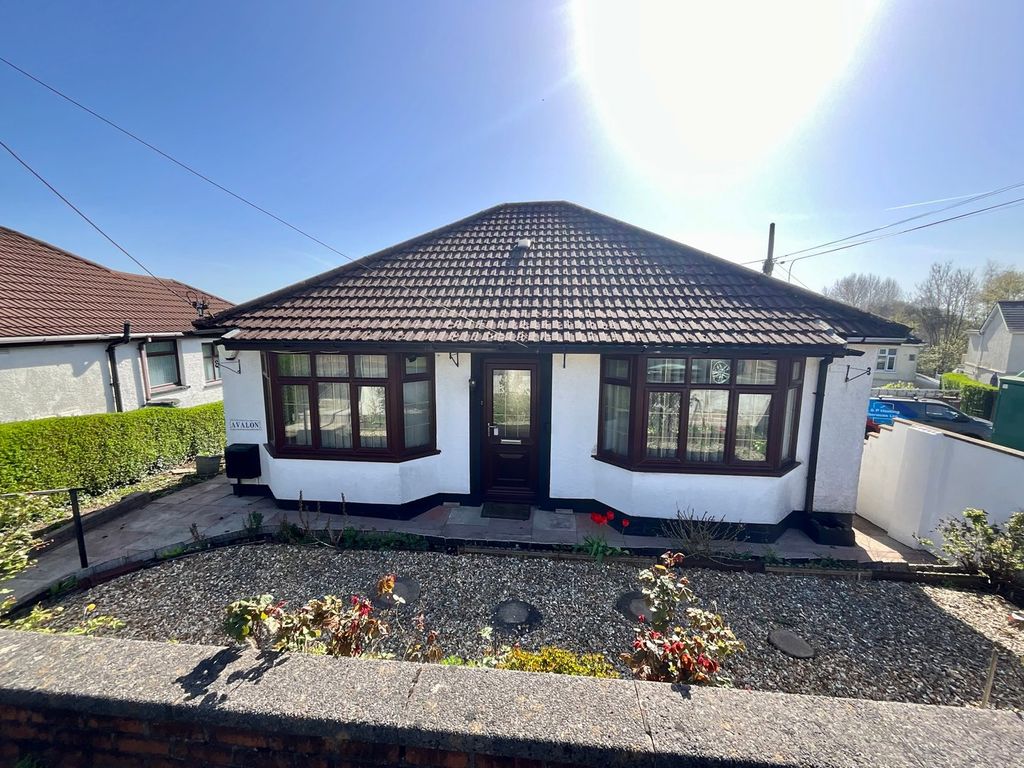 Property photo 3 of 19