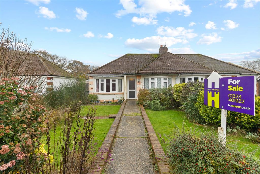 Property photo 1 of 14 Front Aspect