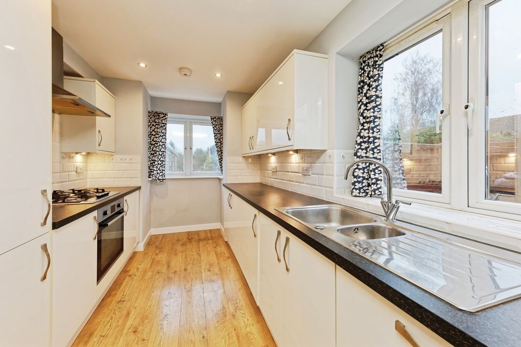 Property photo 3 of 19 Pbox-Img.Jpg