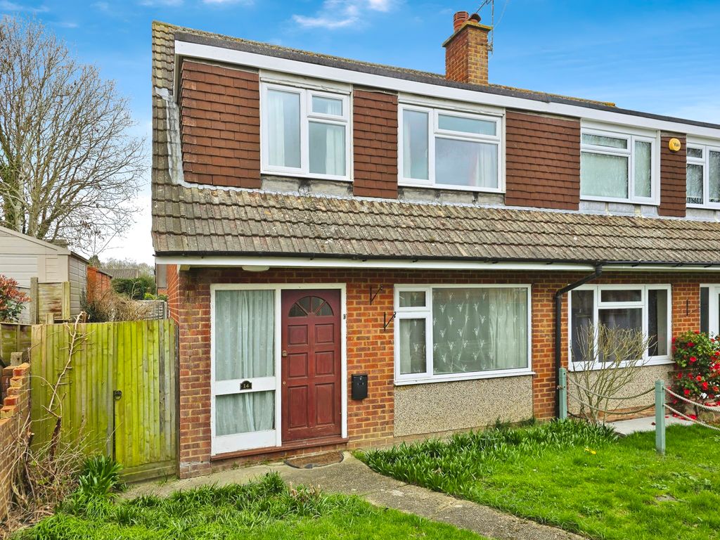 Property photo 1 of 12