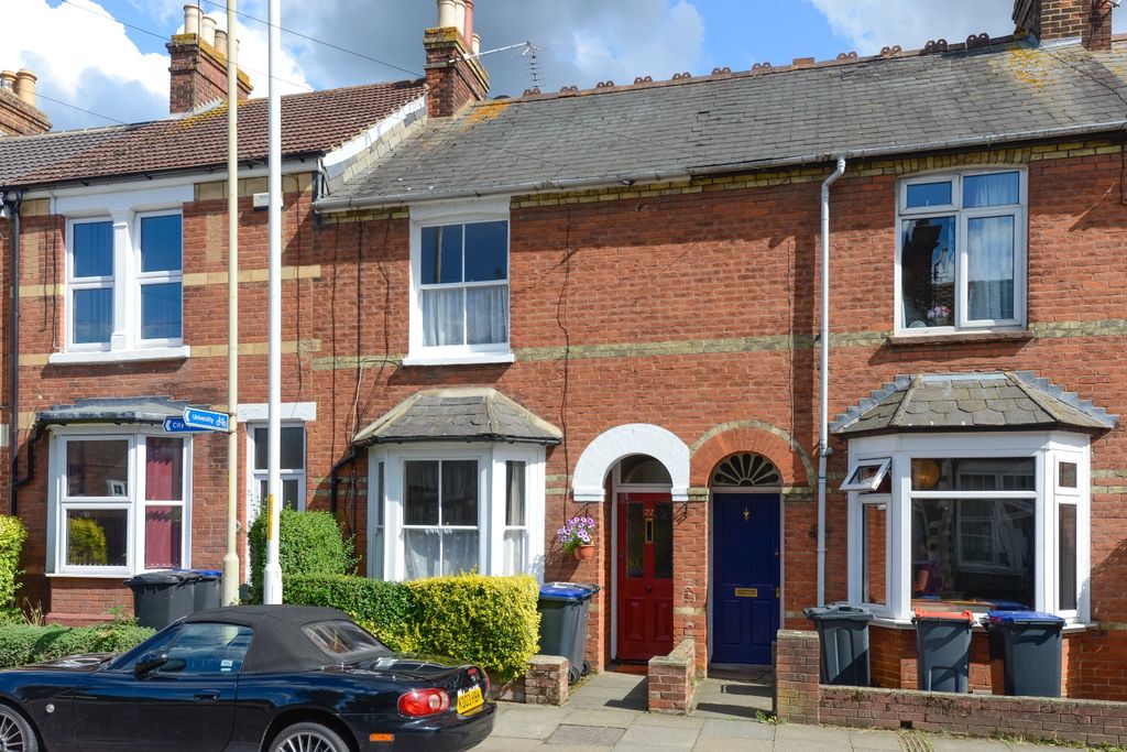 Property photo 1 of 15 1062474