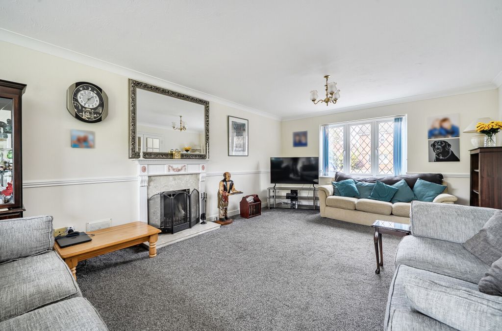 Property photo 2 of 28 1456057-7-6A01d39...