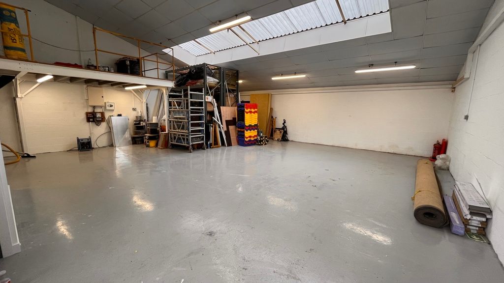 Property photo 2 of 7 Photo 10