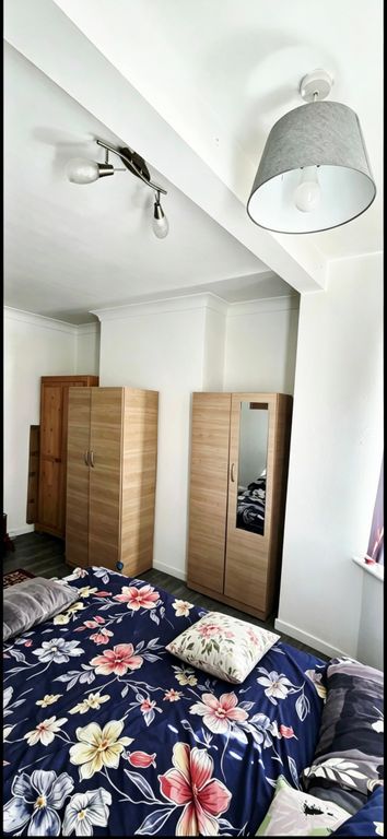 Property photo 2 of 2