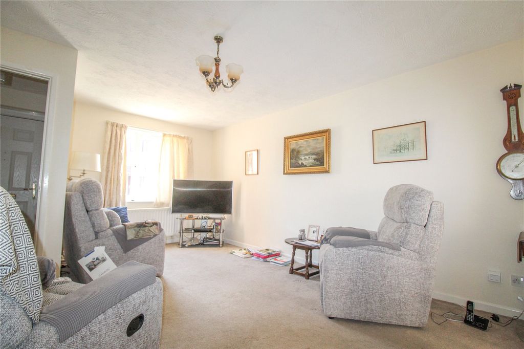 Property photo 3 of 12 Picture No. 12