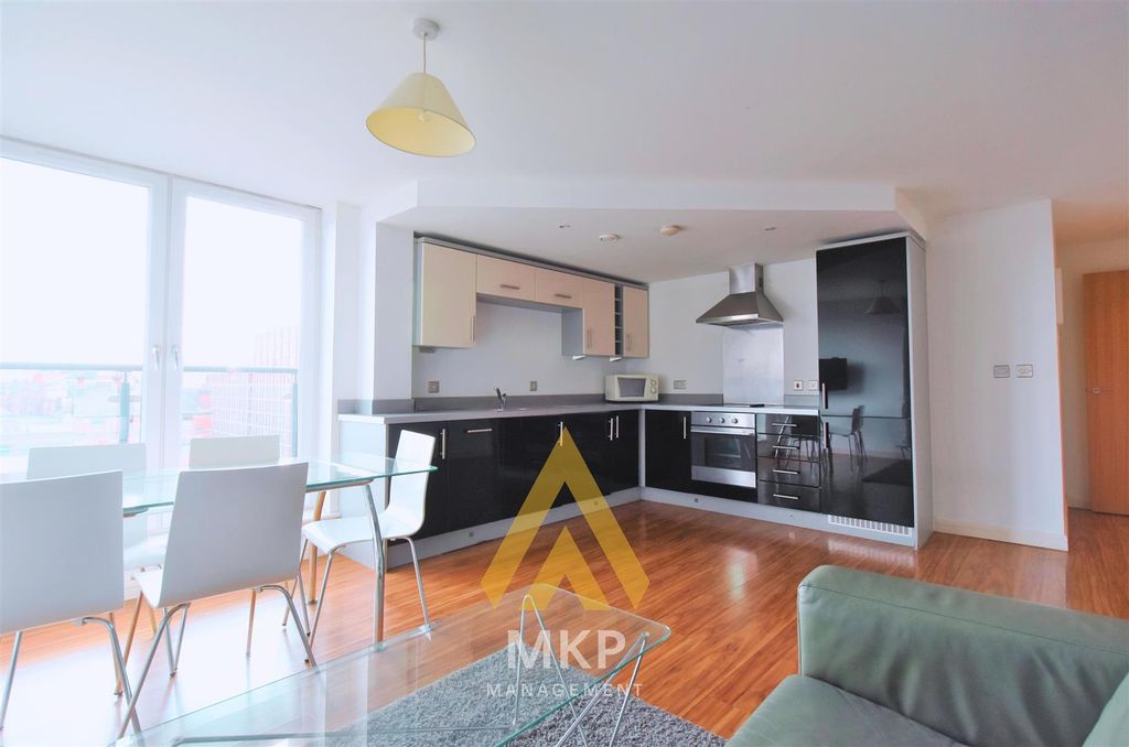 Property photo 1 of 10 1.Png