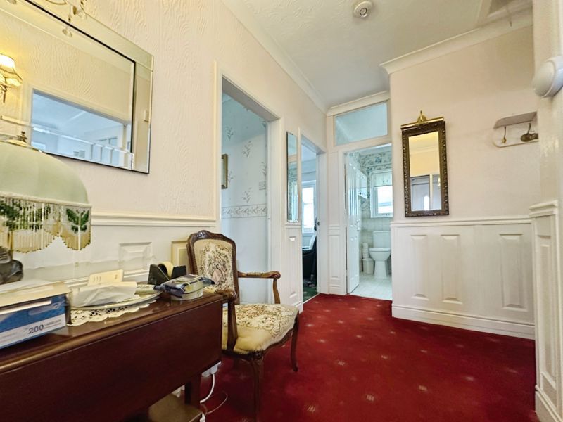 Property photo 2 of 18 Hallway