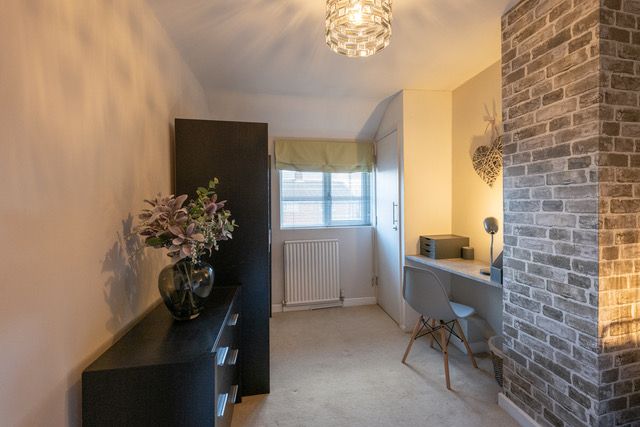 Property photo 2 of 4