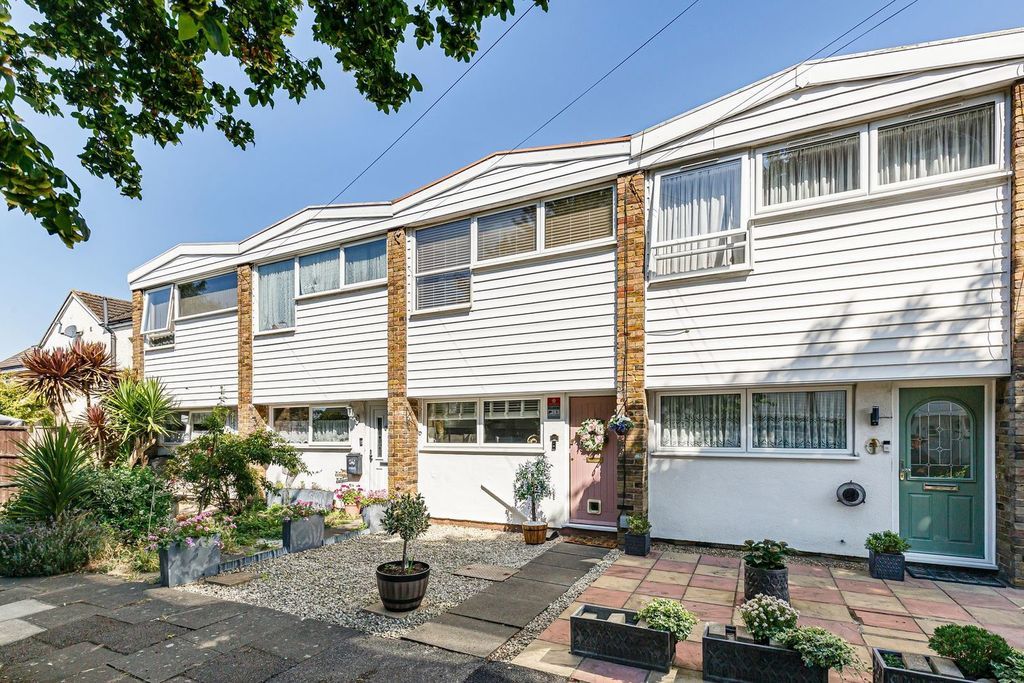 Property photo 1 of 20