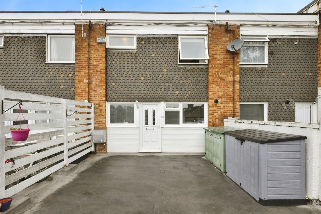 Property photo 1 of 16