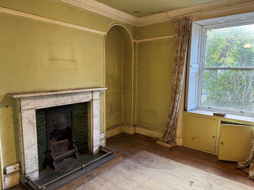 Property photo 3 of 14