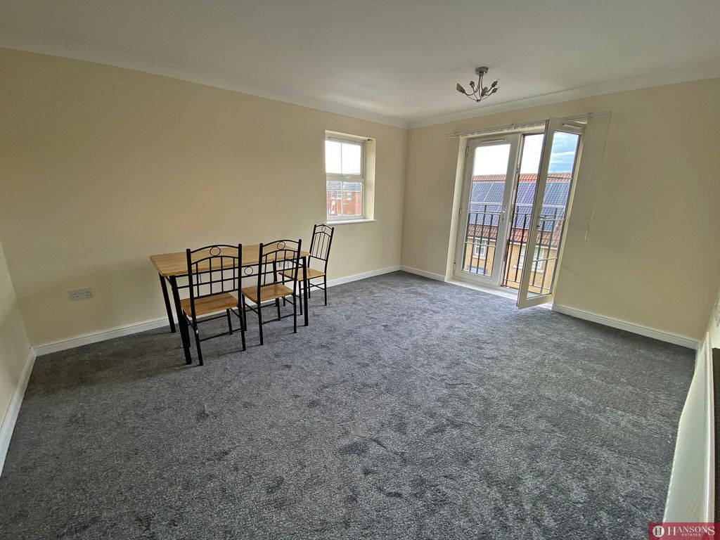 Property photo 3 of 11 Photo 7