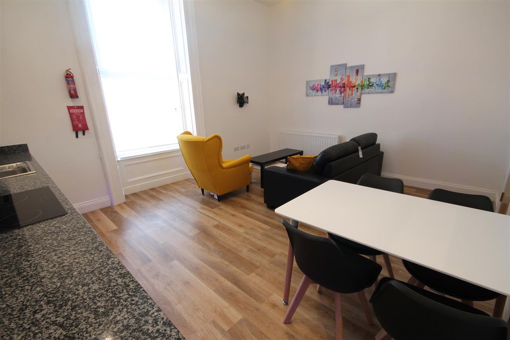 Property photo 2 of 11 2.Jpg