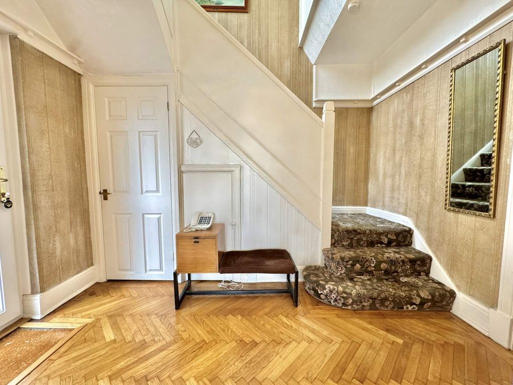 Property photo 3 of 25 Not Specified