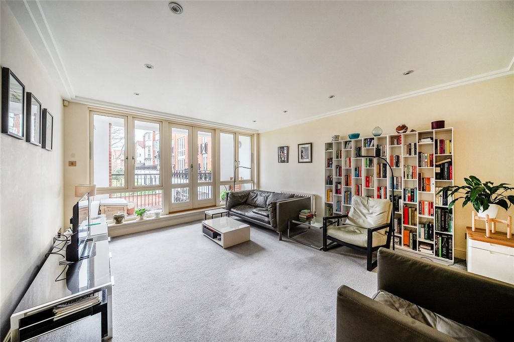 Property photo 2 of 14 Reception Room